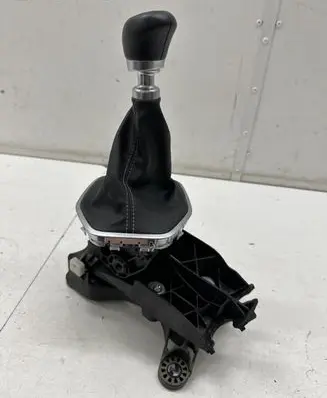 Ford Puma Gear shifter/selector L1TR7C453BKD