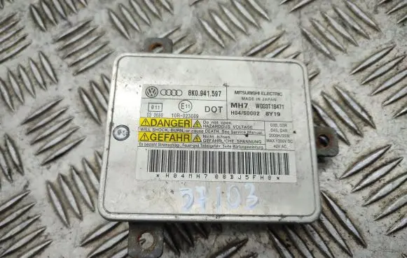 Audi A4 S4 B8 8K Headlight ballast module Xenon 8K0941597