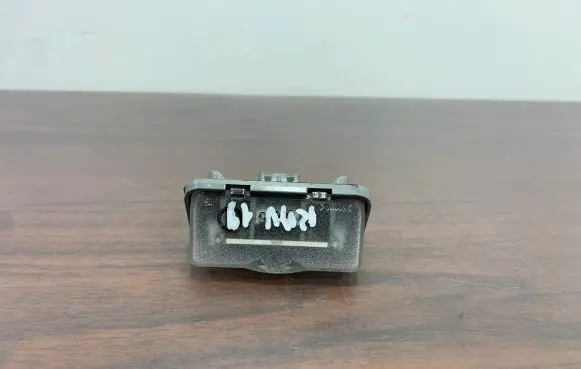 Toyota RAV 4 (XA50) Number plate light 33193 13915
