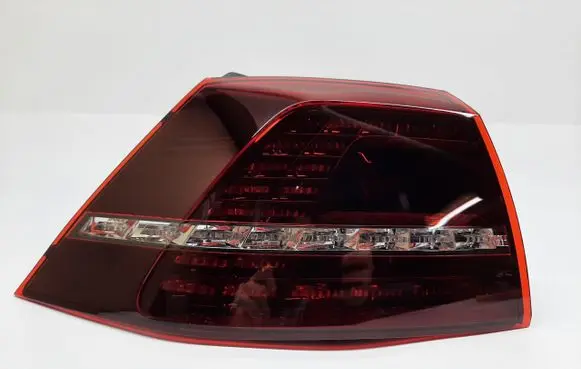 Volkswagen Golf VII Rear/tail lights 5G0945207C