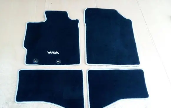 Toyota Yaris XP210 Car floor mat set 58510YYX10 NE69080
