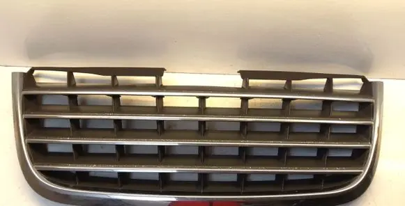 Chrysler Grand Voyager V Front grill 05113127AA