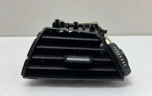 BMW 2 F22 F23 Dashboard side air vent grill/cover trim 9205355 507889