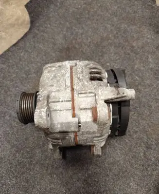 Audi TT Mk1 Generator/alternator 028903028E 0124515010 12A14V
