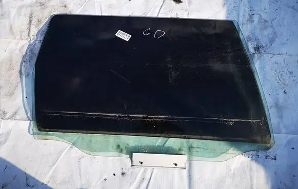 Volvo V70 Rear door window glass AS2