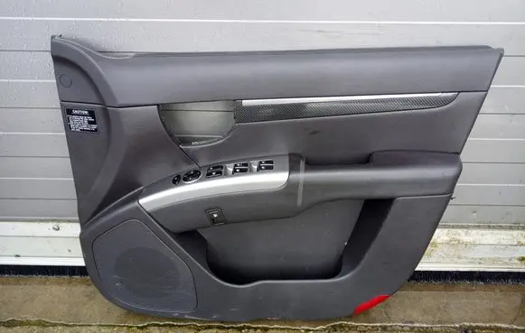 Hyundai Santa Fe Front door card panel trim