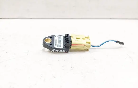 Citroen C-Crosser Airbag deployment crash/impact sensor 8651A001 39754C