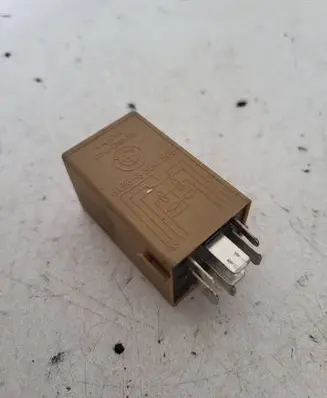 BMW 5 E60 E61 Other relay 8384505