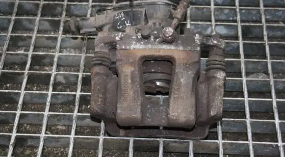 Hyundai i40 Rear brake caliper
