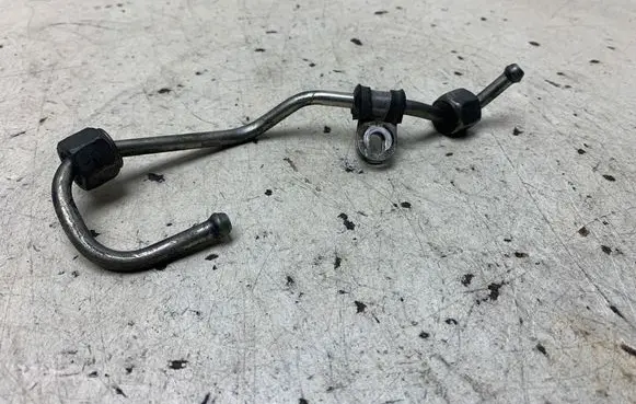 Fuel main line pipe