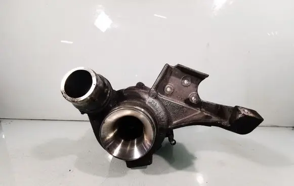 BMW 1 E81 E87 Turbo 781018901