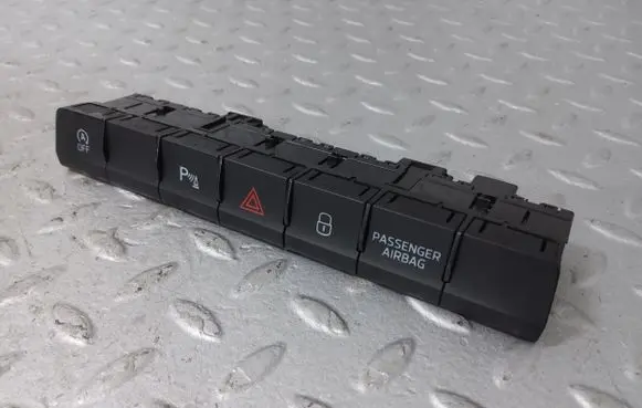 Skoda Karoq A set of switches 565927132AK
