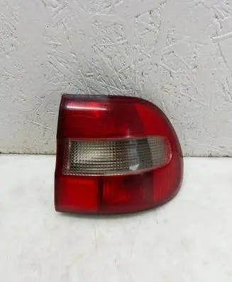 Volvo S40, V40 Rear/tail lights 51485 E351485 51485E3