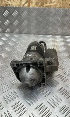 Opel Zafira C Starter motor 55585238 M001T30173