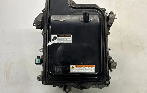 Lexus RX 330 - 350 - 400H Voltage converter inverter G920048031 G927048010