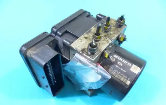 Skoda Octavia Mk2 (1Z) ABS Pump 1K0614517CA IMPRK1235022