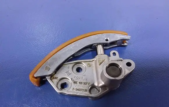 Audi A8 S8 D4 4H Timing belt/chain tensioner 06E109507F