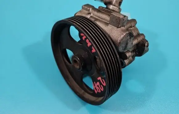 Alfa Romeo 159 Power steering pump 15205854 IMPRK1442297
