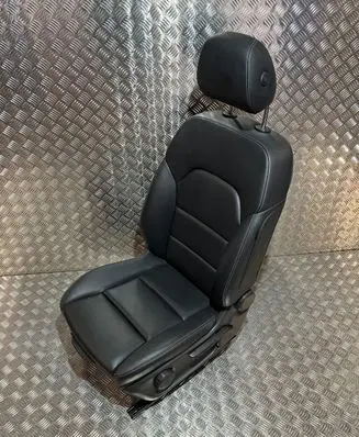 Mercedes-Benz GLA W156 X156 Front driver seat TM27863
