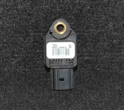 Toyota Yaris Airbag deployment crash/impact sensor 898310D010