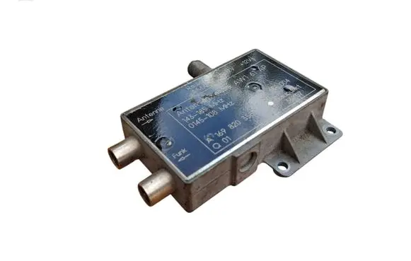Mercedes-Benz B W245 Aerial antenna amplifier AW161AP 7617481004 A1698203589