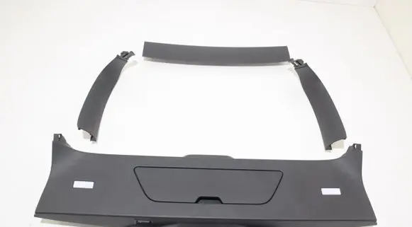 BMW X7 G07 Tailgate trim 7481251