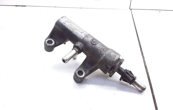 Opel Astra H Fuel pressure regulator 55193043 A501