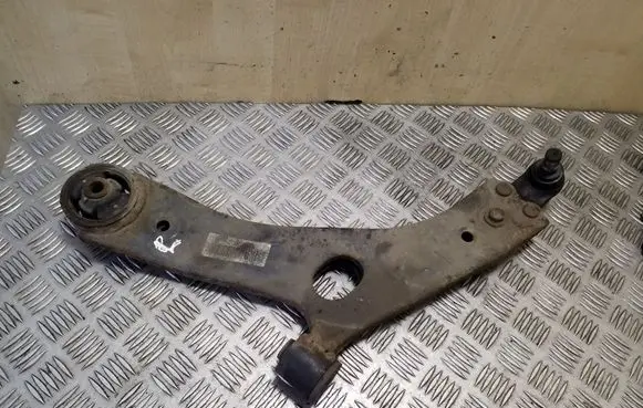 Hyundai ix35 Front lower control arm/wishbone