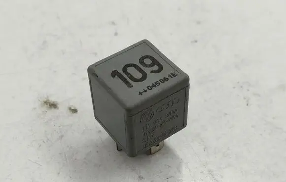 Seat Alhambra (Mk1) Other relay 1J0906381