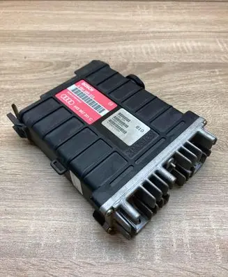 Audi 80 90 S2 B4 Engine control unit/module ECU 443907311C 0261200273 Used