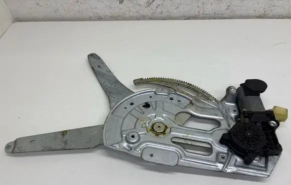 Volvo XC90 Front door window regulator with motor 8626321