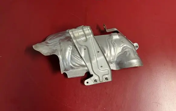 Mini One - Cooper F56 F55 Exhaust heat shield 7618370