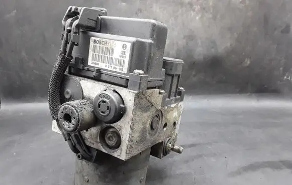 Volkswagen Touran I ABS Pump 476600X820 0265215457 0273004369