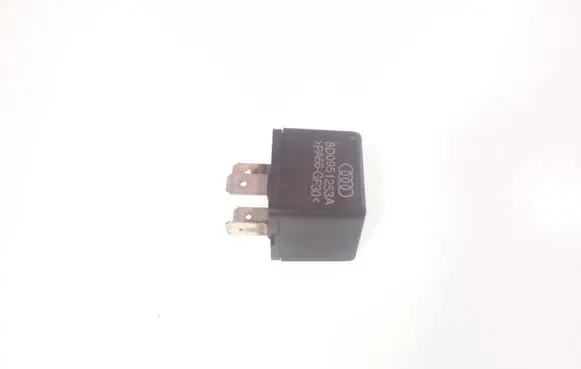 Audi A6 S6 C5 4B Other relay 8D0951253A