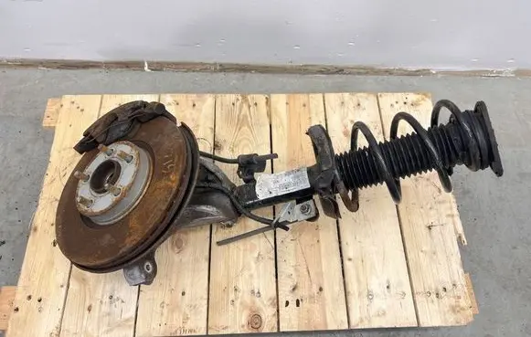 Volvo V40 Front shock absorber with coil spring P31406830