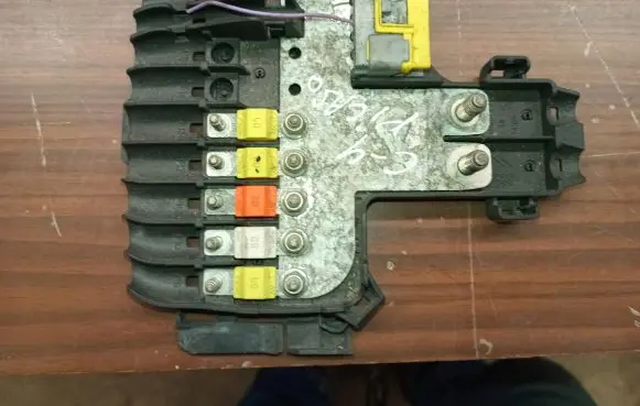 Citroen C4 Grand Picasso Fuse box set 9662914580