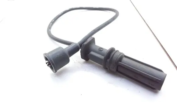 Subaru Forester SF Plug wire 0697