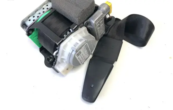 Audi A6 S6 C7 4G Front seatbelt 4G8857705B