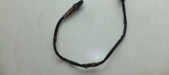 Volkswagen PASSAT B6 Lambda probe sensor 03C906262 0258006811