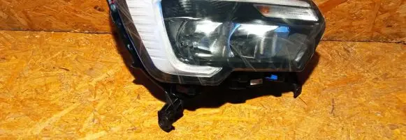 Renault Master II Headlight/headlamp