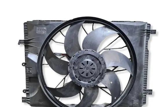 Mercedes-Benz E W212 Electric radiator cooling fan A2045000293