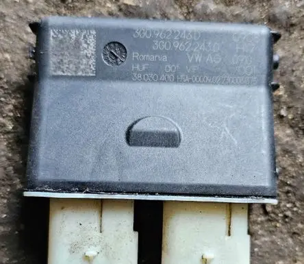 Audi A5 Tailgate/trunk control unit/module brak