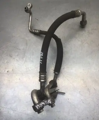Opel Insignia A Air conditioning (A/C) pipe/hose 13220107