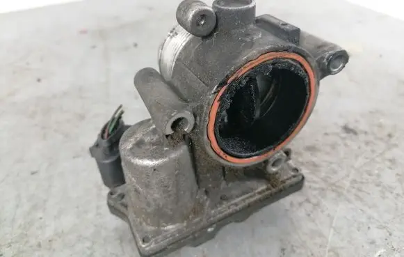 Audi A4 S4 B8 8K Throttle valve 03L128063E