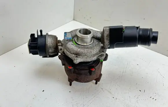 Audi A4 S4 B8 8K Turbo 03L145702D