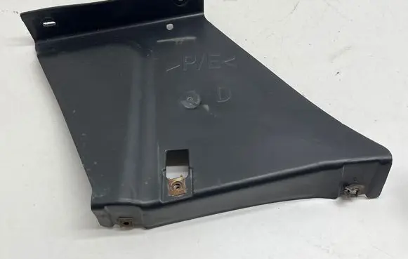 Opel Vivaro Engine splash shield/under tray 508425888R 93450277