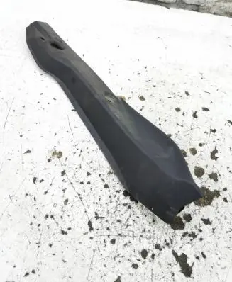 Subaru Impreza V Fender end trim 57256FL000