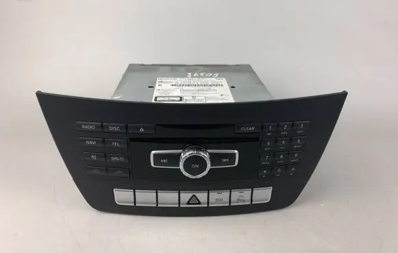 Mercedes-Benz C W204 Radio/CD/DVD/GPS head unit A2049001813