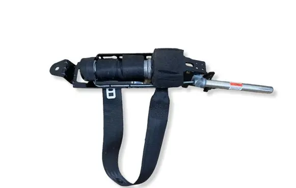 Volvo C30 Front seatbelt 6162494L0A