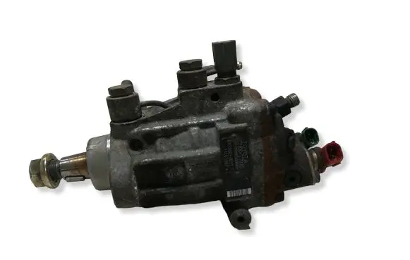 Toyota Corolla Verso E121 Fuel injection high pressure pump 2210027010 09730000177 11C016694